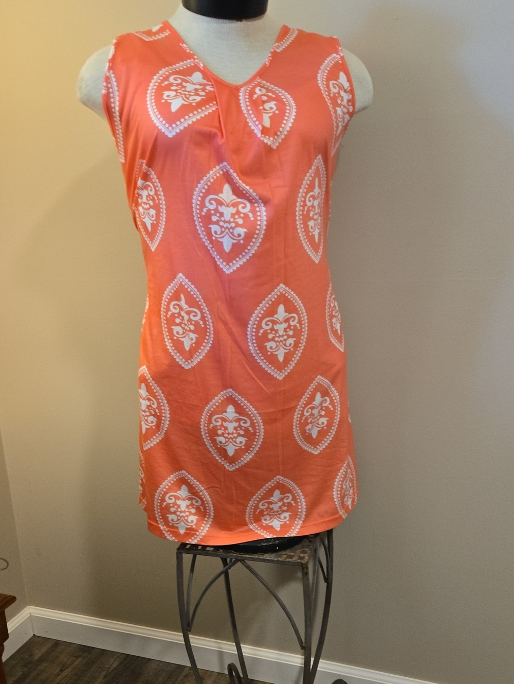 Sleeveless Coral Print Shift Dress